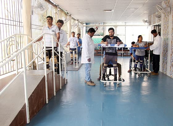 We Offer the Best Spinal Cord Injury Walking Track in India